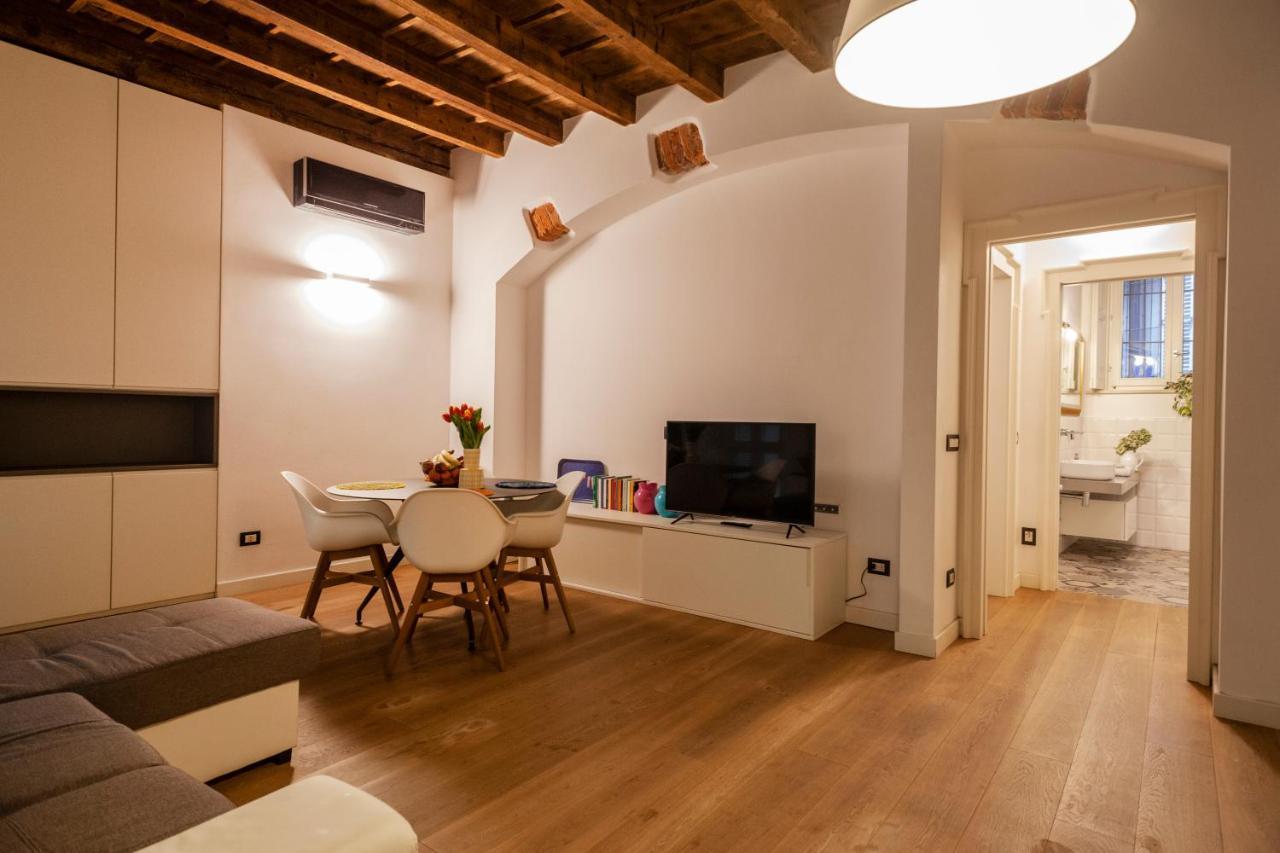 Corso Venezia, In Una Corte Esclusiva Riservata! Milano Eksteriør billede